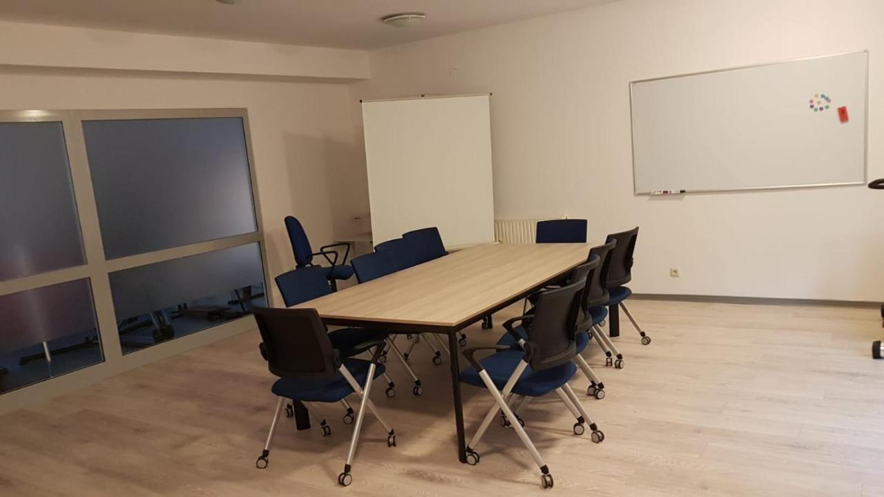 ホテル Familijny Osrodek Wypoczynkowo - Rehabilitacyjny クリニツァ・ズドルイ エクステリア 写真