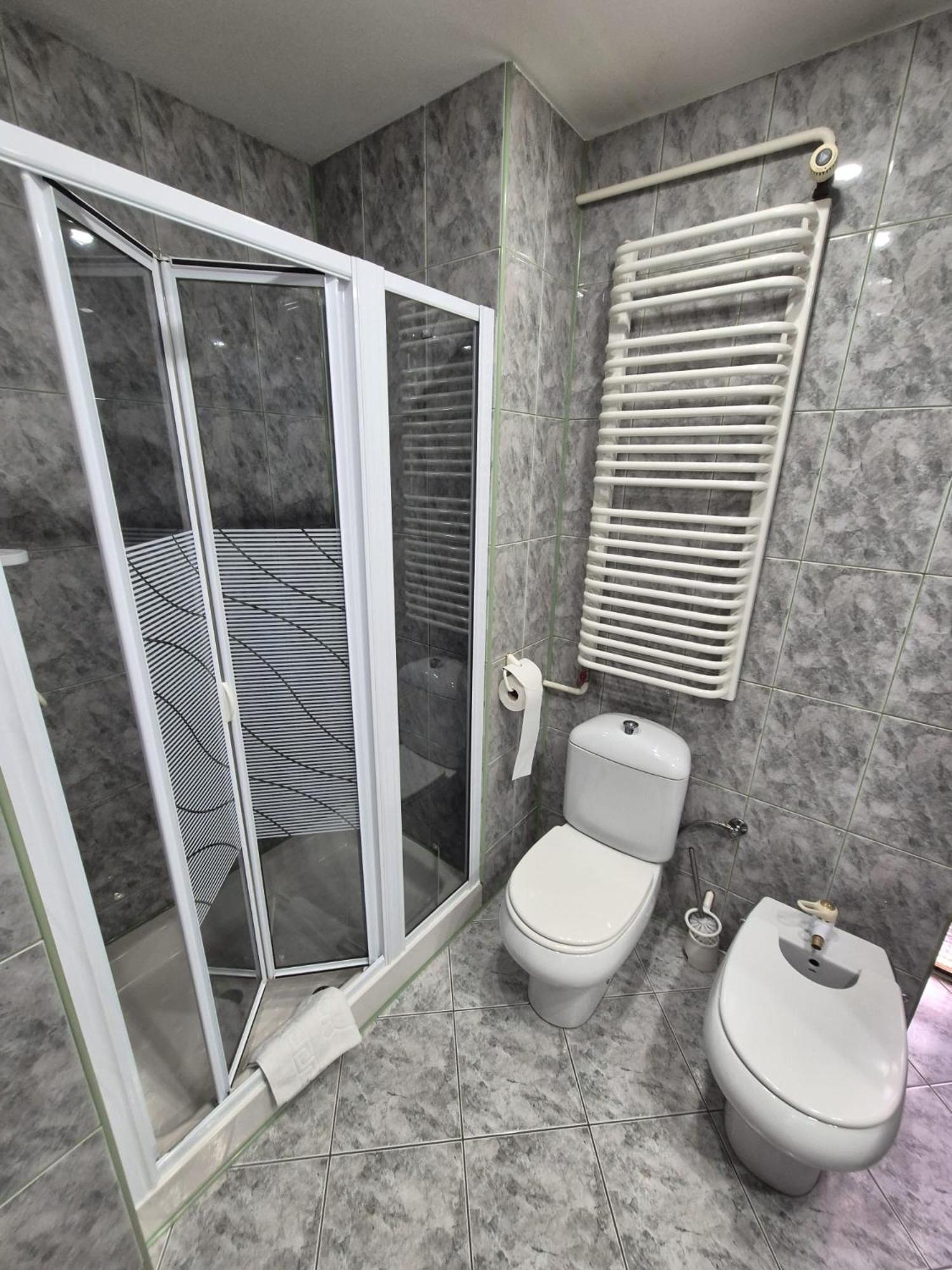 ホテル Familijny Osrodek Wypoczynkowo - Rehabilitacyjny クリニツァ・ズドルイ エクステリア 写真